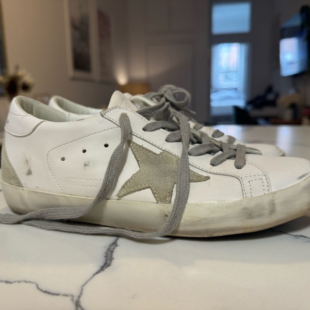 Golden Goose - Superstar Low-Top Sneakers
Worn once